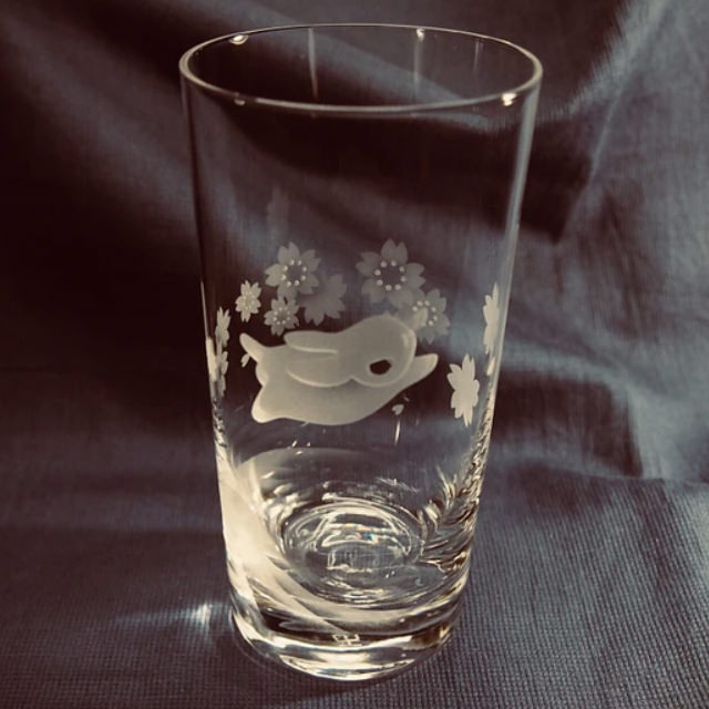 うさぎのグラス